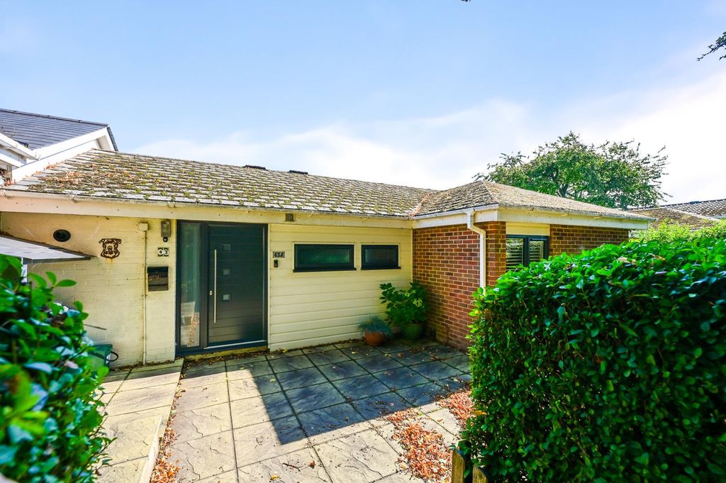 Property photo 1 of 16 Front