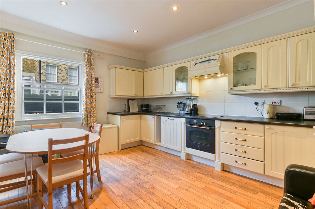 Property photo 3 of 11 Picture No. 09