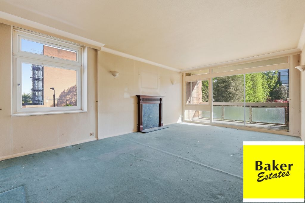 Property photo 3 of 12