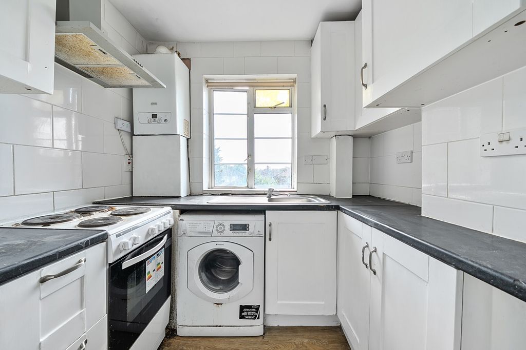 Property photo 3 of 17 1321479-6-686ce6d...