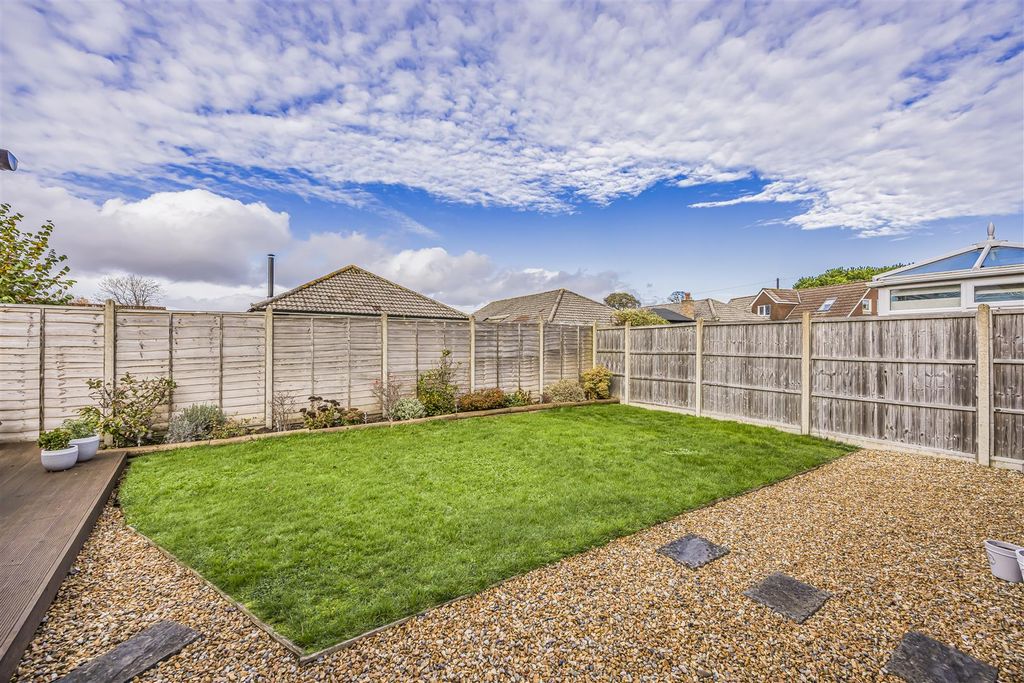 Property photo 3 of 23 1 Helston Drive, Emsworth-Porticomarketing-Nexa-35