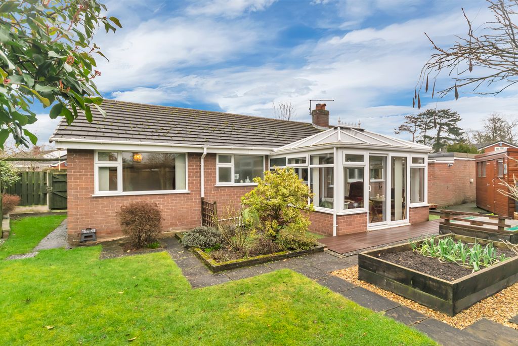 Property photo 3 of 16