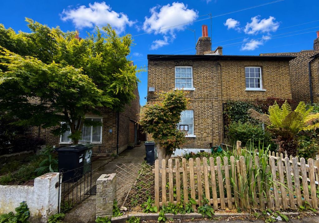 Property photo 1 of 1