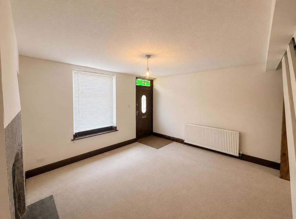Property photo 3 of 13 Picture No. 12
