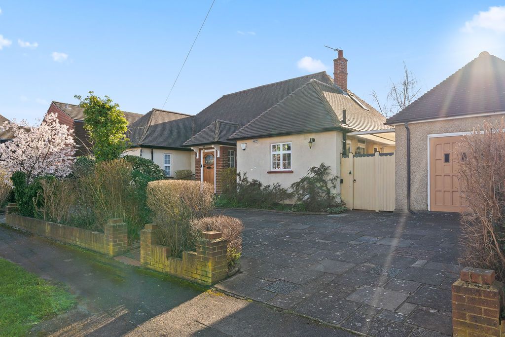 Property photo 1 of 22 Photo 23