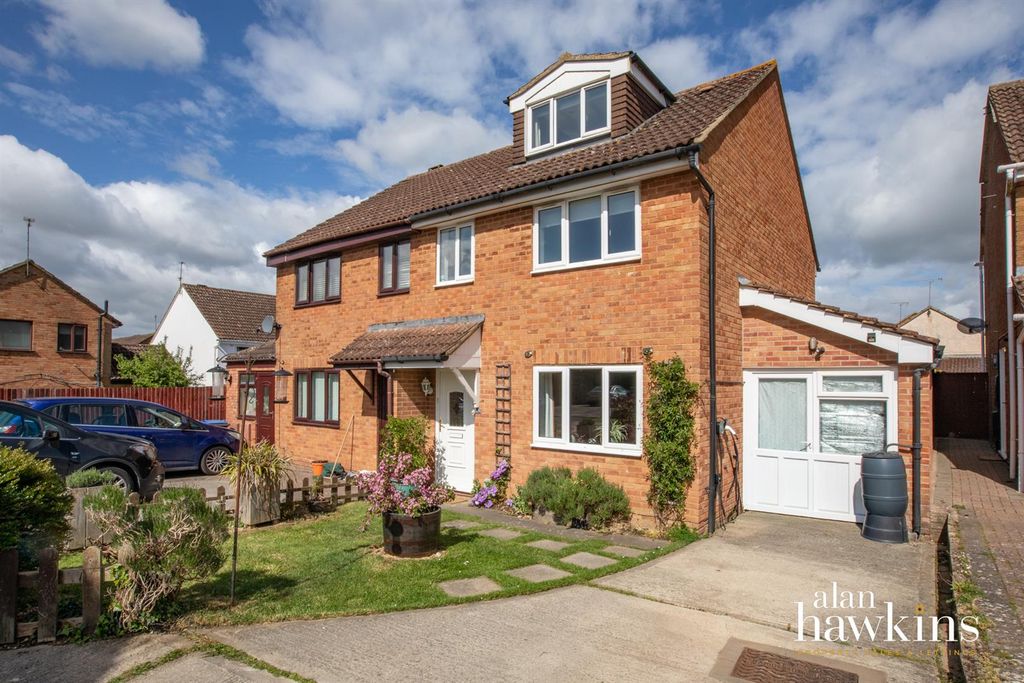 Property photo 1 of 21 Ah3592-25.Jpg