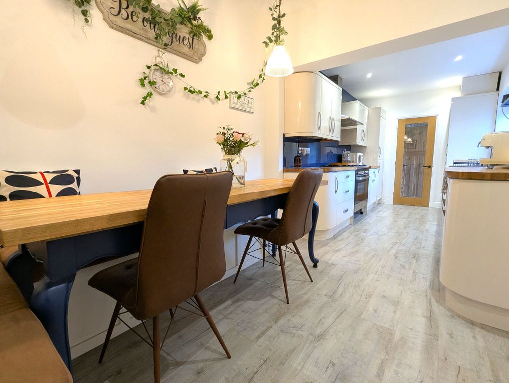 Property photo 3 of 22 Photograph 3