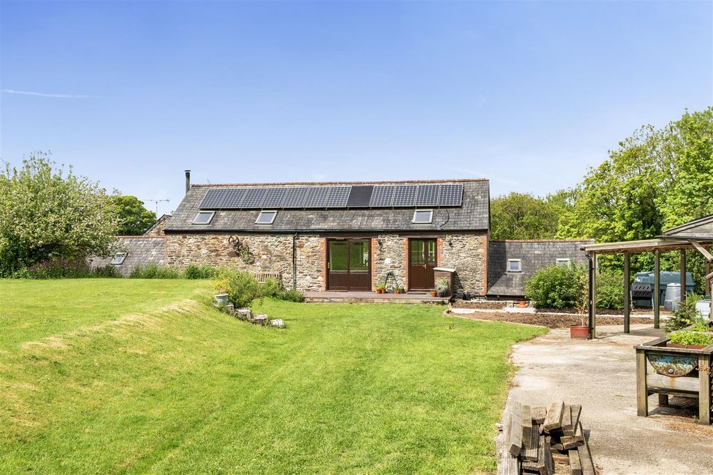Property photo 1 of 41