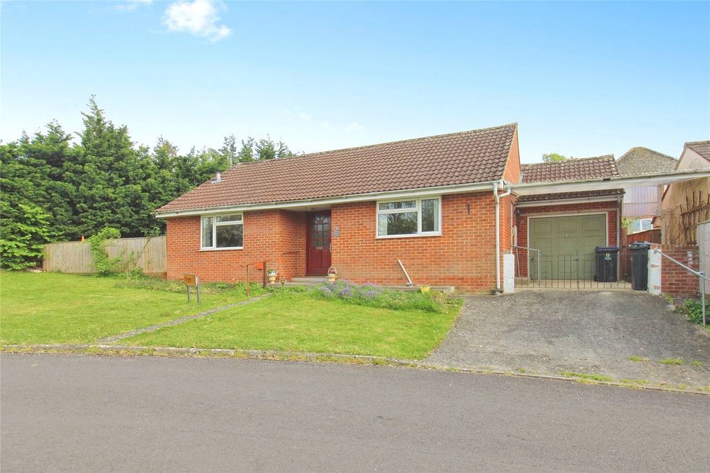 Property photo 1 of 17 Picture No. 04