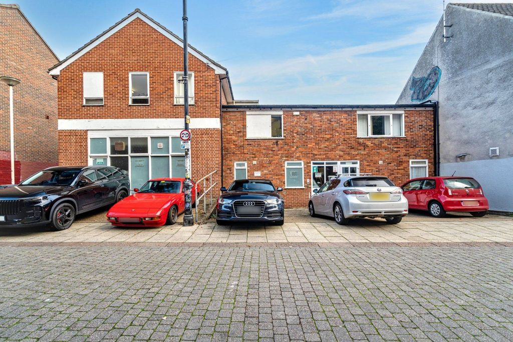 Property photo 1 of 14 59 King Street, Norwich Nr1 1Ph