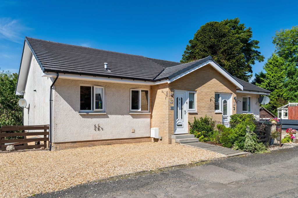 Property photo 1 of 24