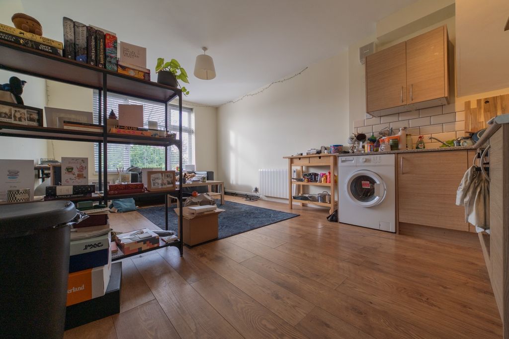 Additional image 19 of 5 bed block of flats for saleConnaught Road, Roath CF24
