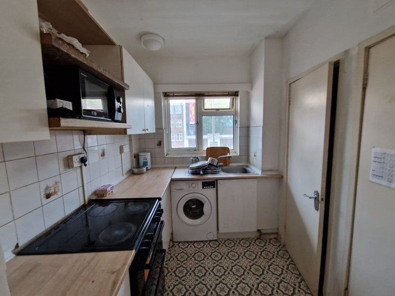 Property photo 3 of 5