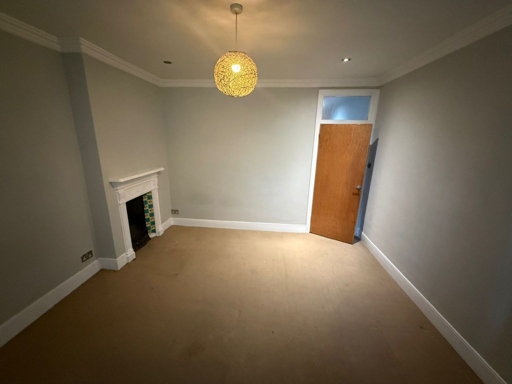 Property photo 2 of 3