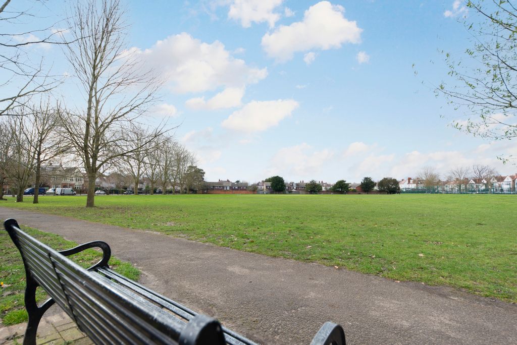 Property photo 1 of 13 Picture No. 13