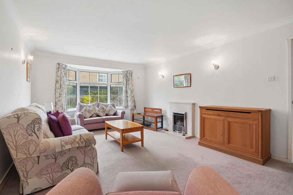 Property photo 2 of 18