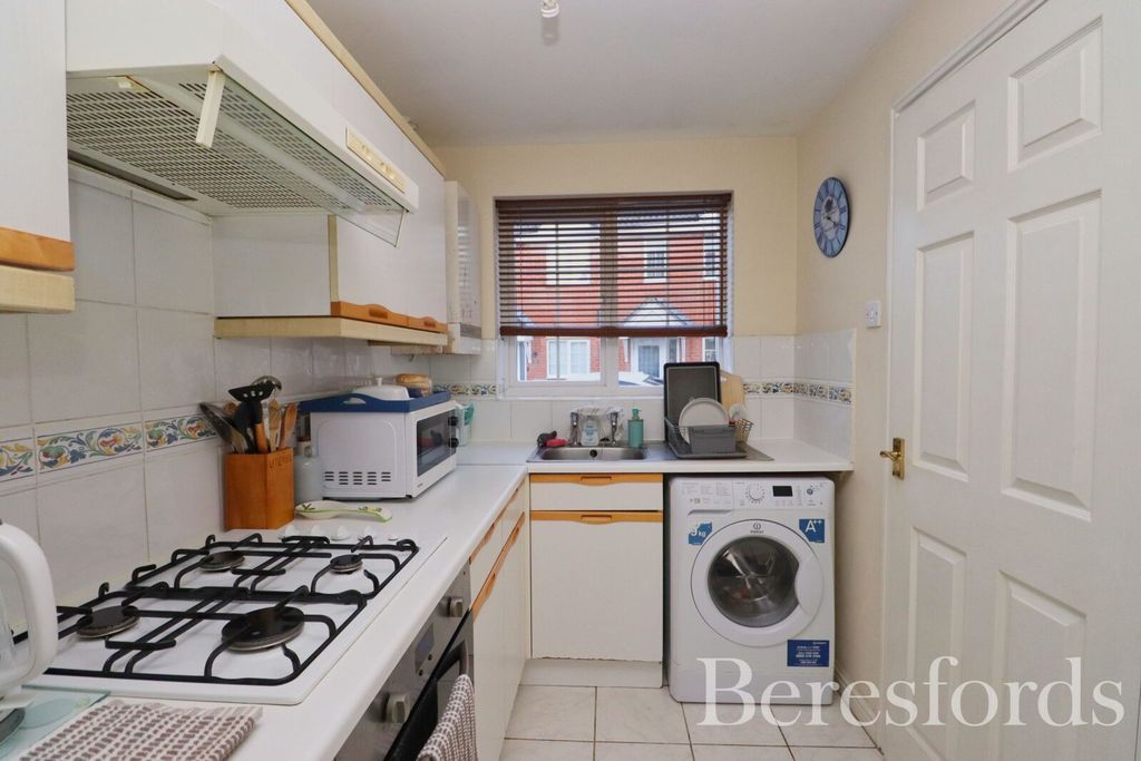 Property photo 2 of 13 Picture 2