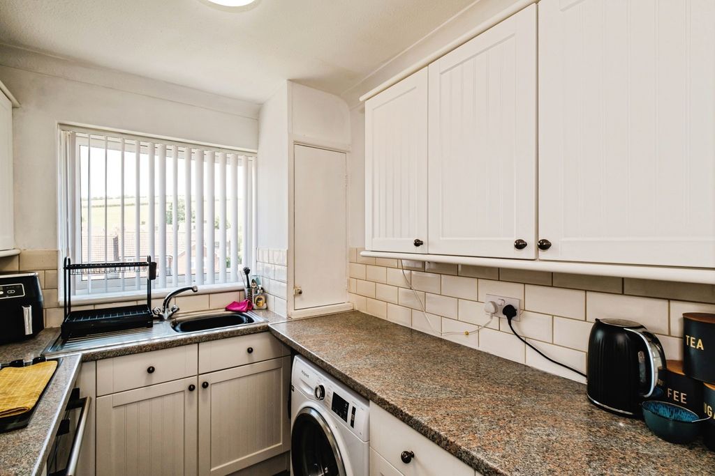 Property photo 3 of 11 Pbox-Img.Jpg