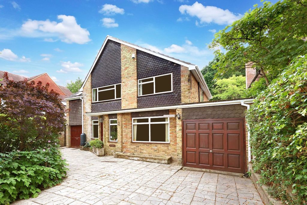 Property photo 1 of 19 Picture No. 03