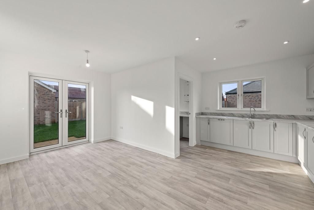 Property photo 3 of 16 Photo 3