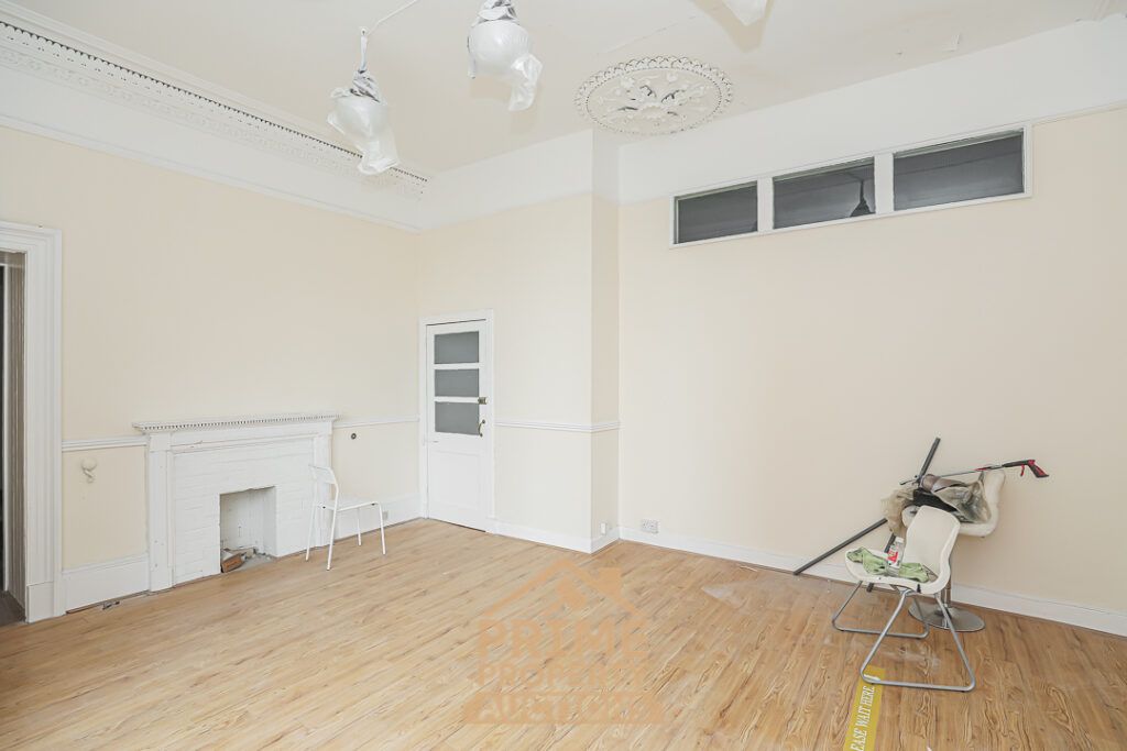 Property photo 3 of 24