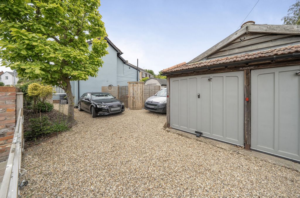 Property photo 2 of 19 Double Garage