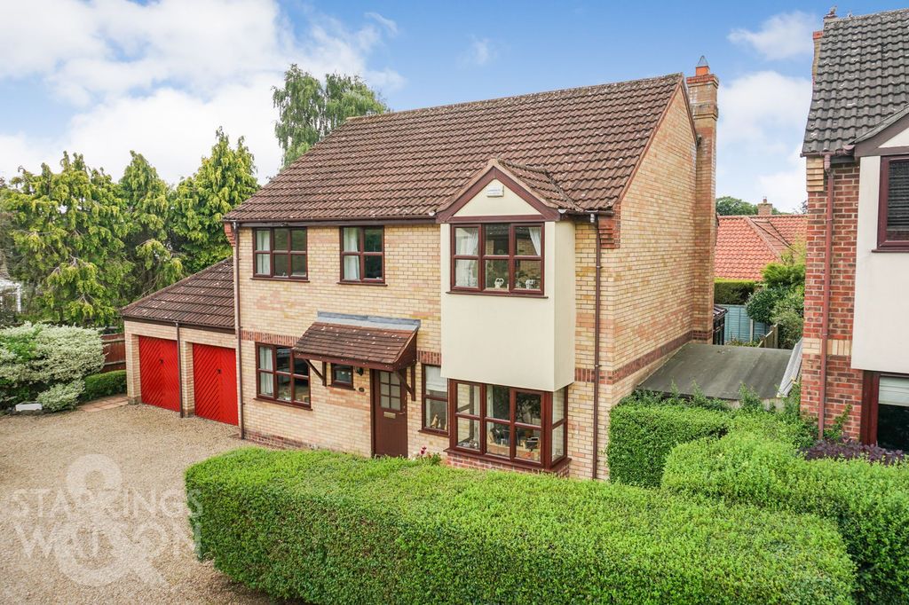 Property photo 1 of 31