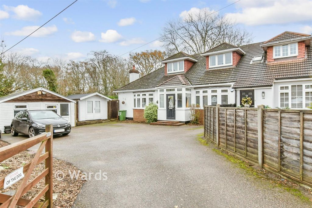 Property photo 1 of 17 External (Web)