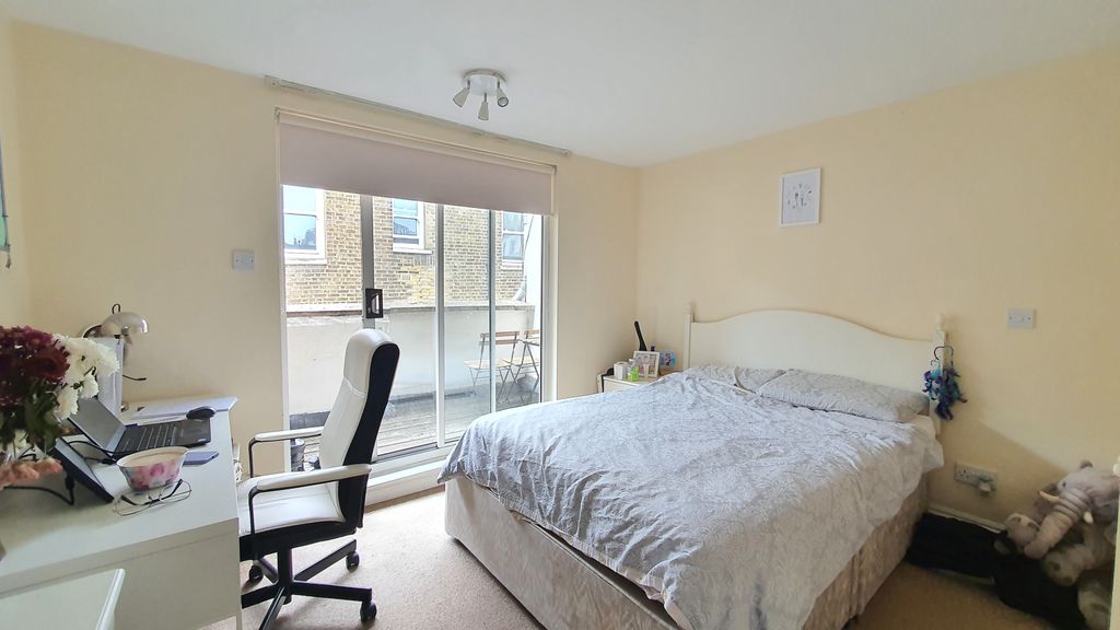 Property photo 3 of 7 Gallery