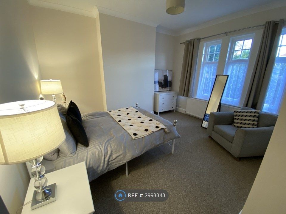 Property photo 3 of 19
