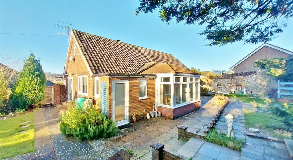 Property photo 1 of 13 Picture No. 02