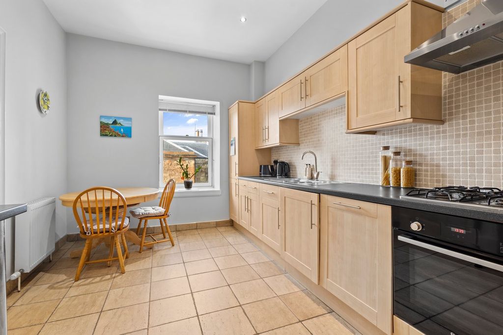 Additional image 7 of 4 bed maisonette for saleLondon Road, Kilmarnock KA3