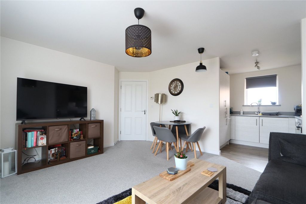 Property photo 2 of 14 Picture No. 09
