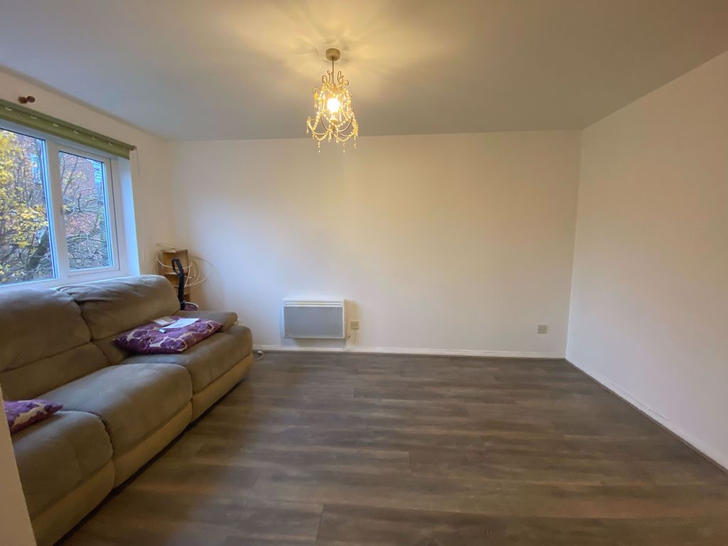 Property photo 3 of 10 Photo 3