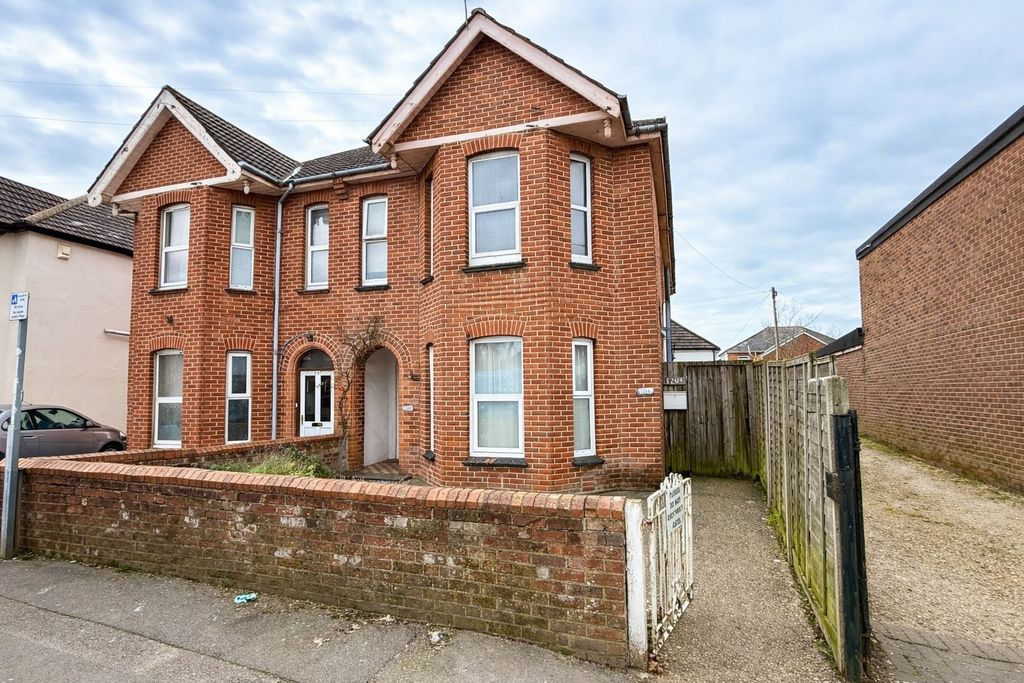 Property photo 1 of 14 Img_8659