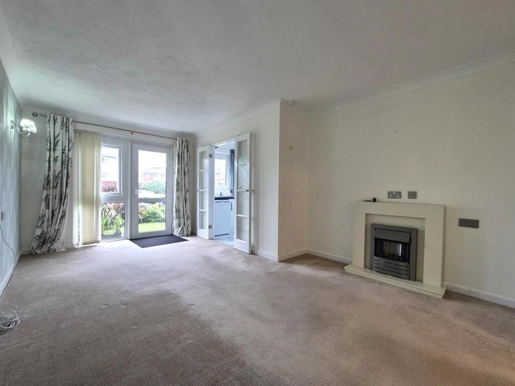 Property photo 3 of 15