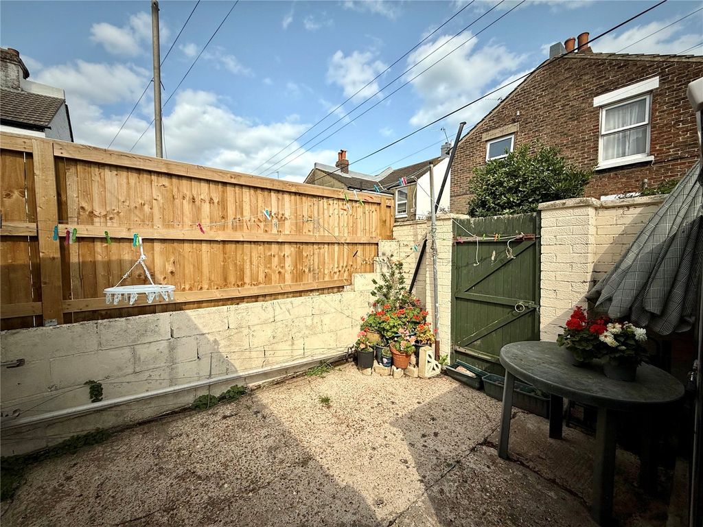 Property photo 3 of 14 Picture No. 09
