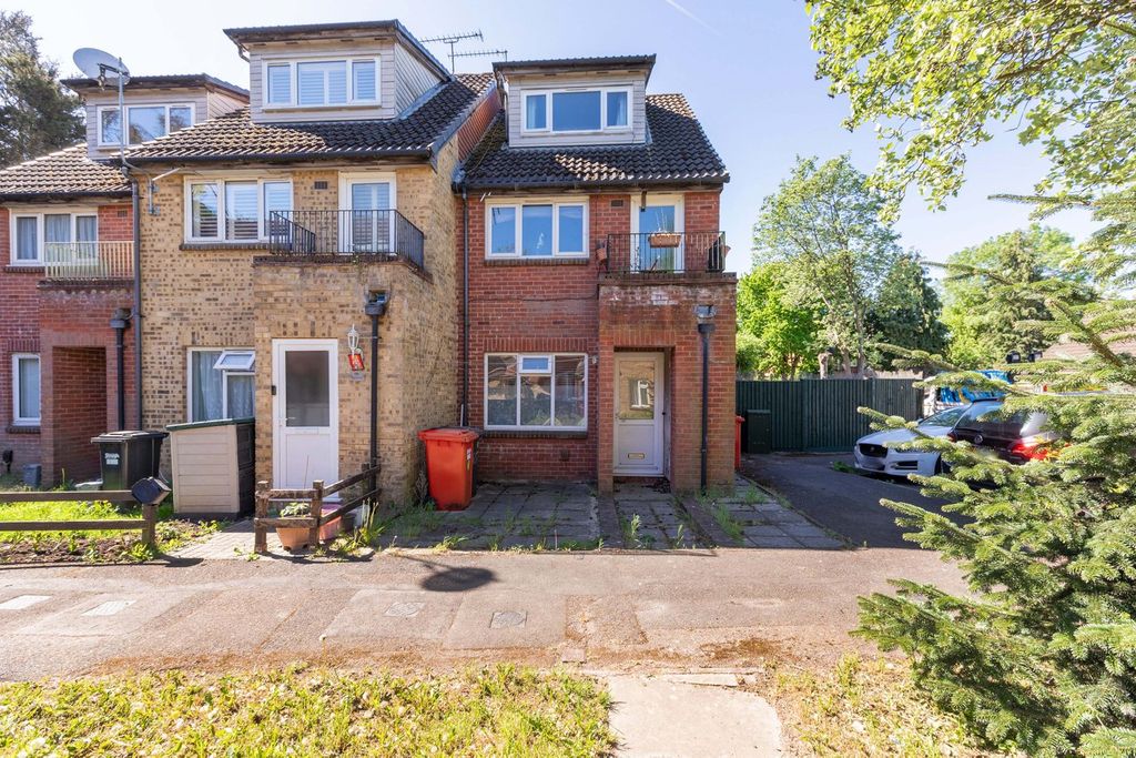 Property photo 1 of 7