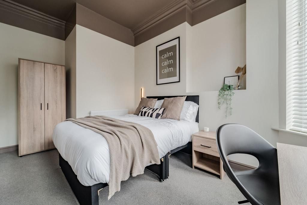 Property photo 2 of 21 003-Dsc03547-Hdr.Jpg