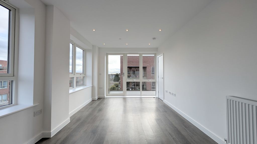 Property photo 1 of 11 Image