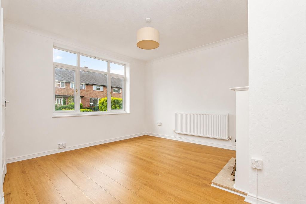 Property photo 2 of 11 06693096-d906-4Add-B828-F5930Ad154F8.Png