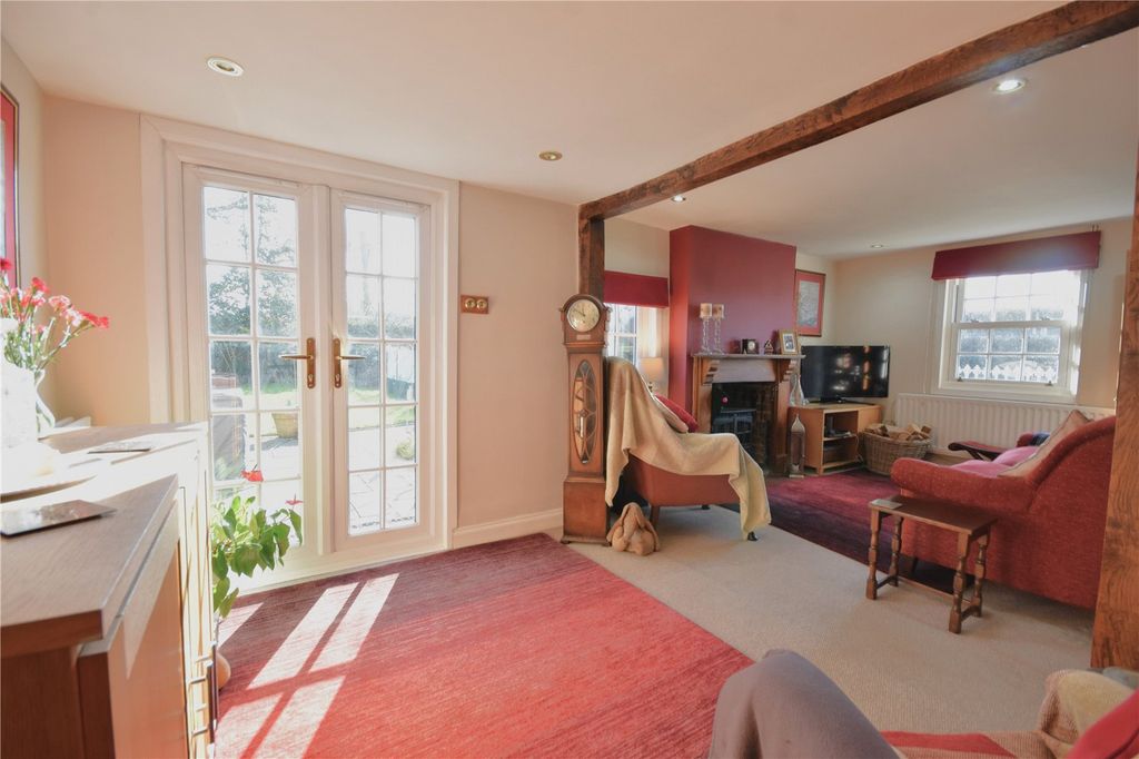 Property photo 2 of 29 Picture No. 20