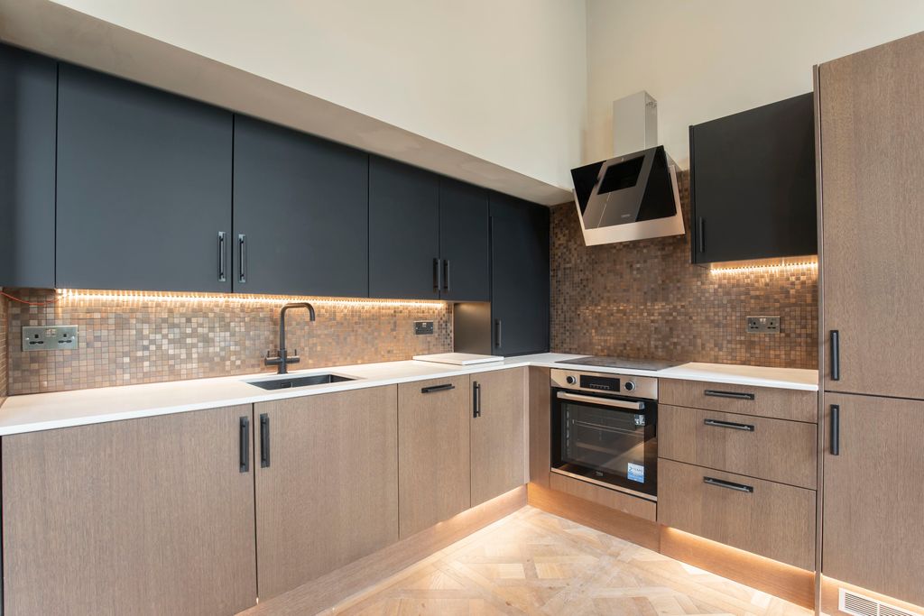 Property photo 1 of 9 Apt 8, St Annes-04