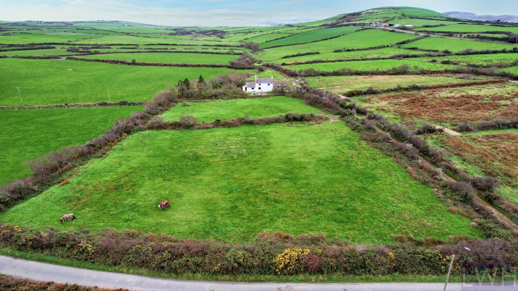 Property photo 2 of 22 Tyn Rhos