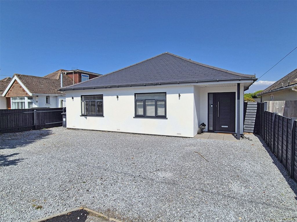 Property photo 1 of 14 Picture No. 18