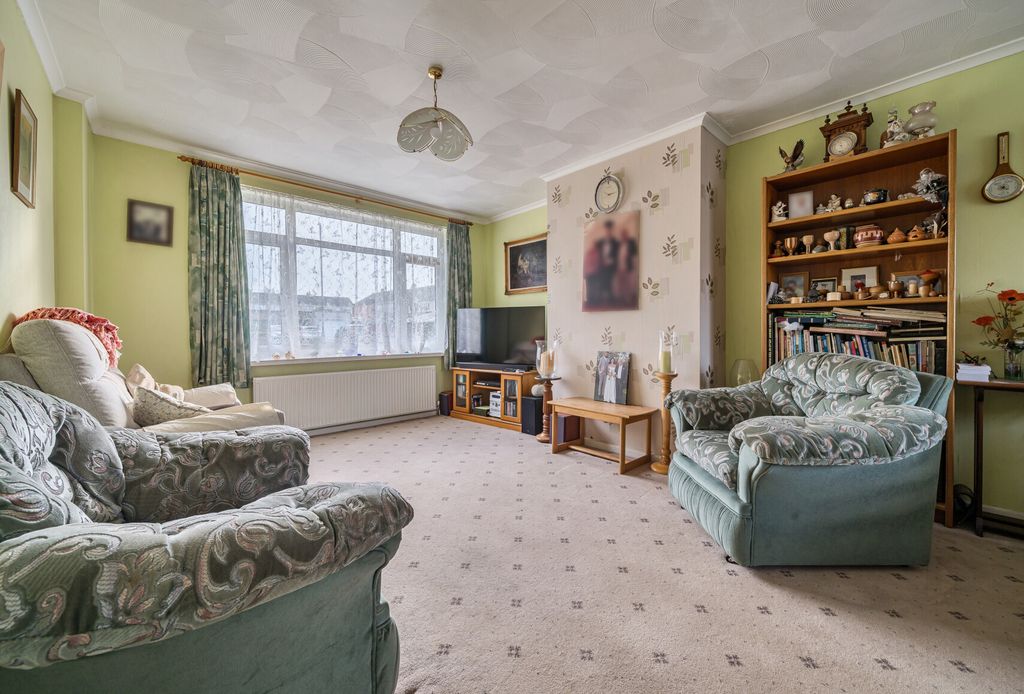 Property photo 3 of 12 1401712-4-6973A1F...