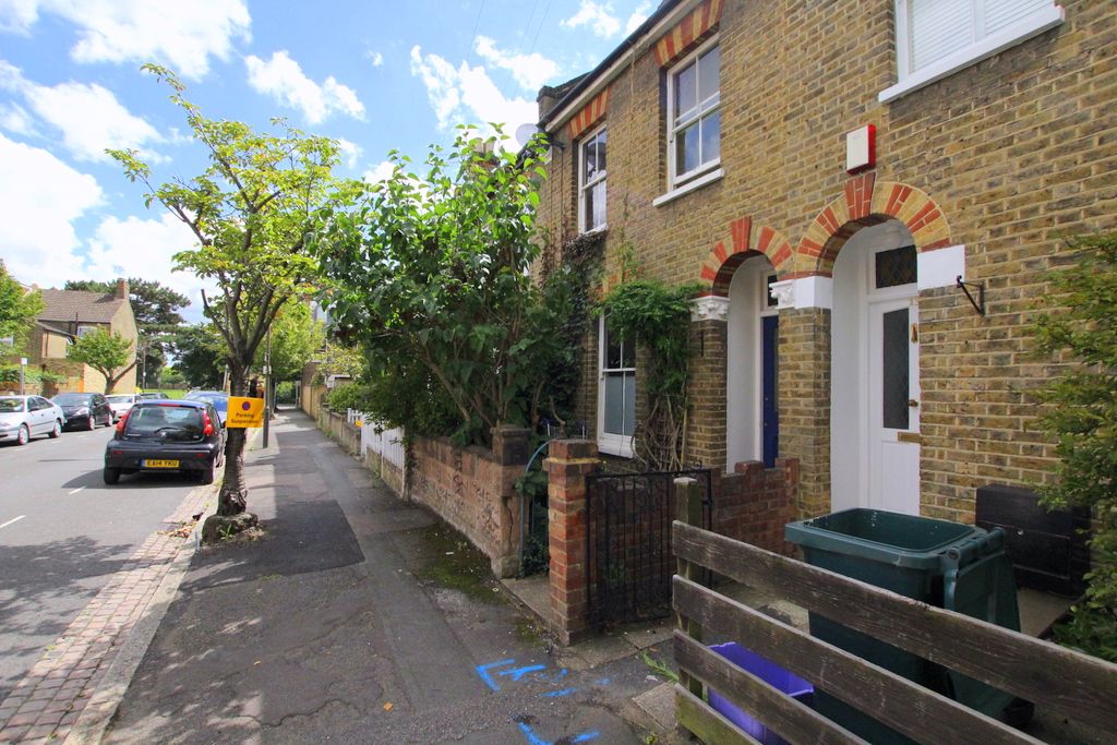 Property photo 1 of 16 1