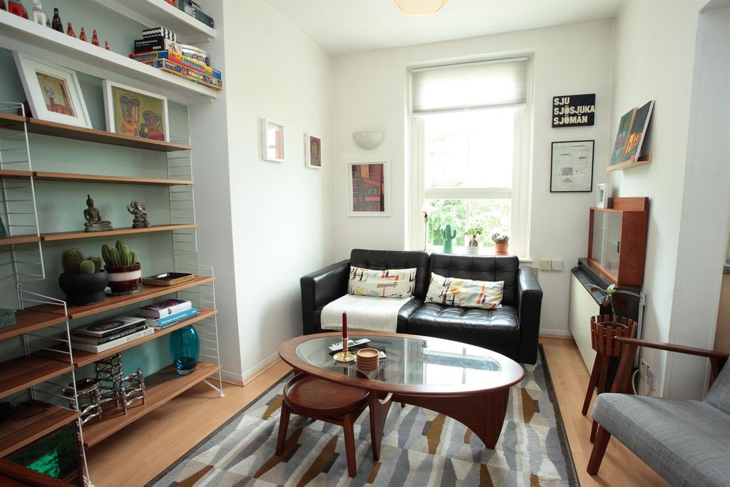 Property photo 2 of 6 Reception Room