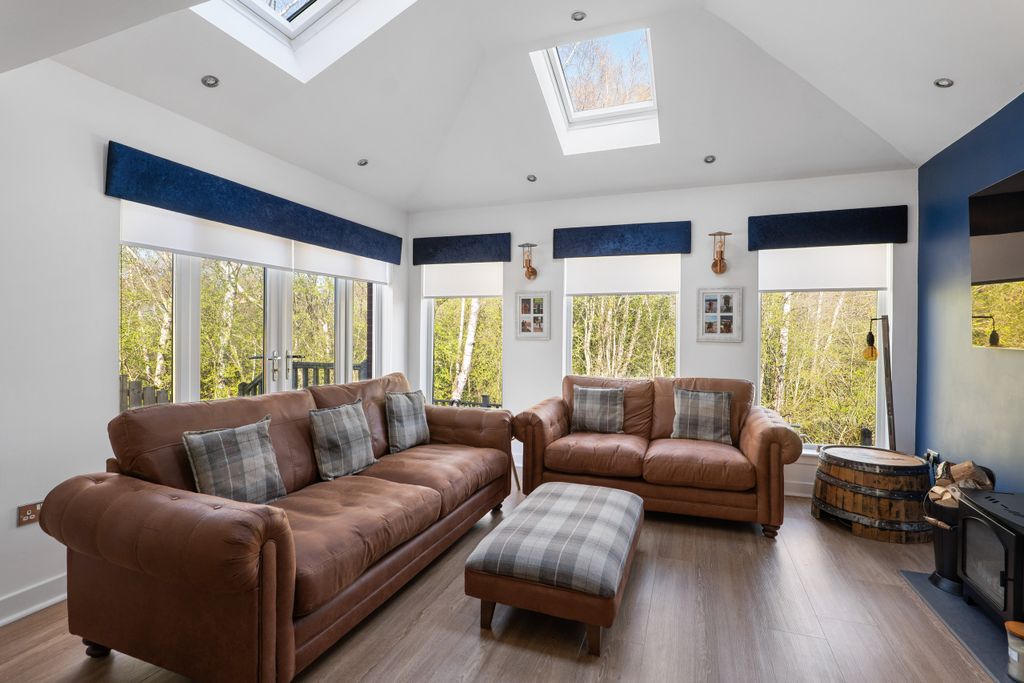 Property photo 3 of 25 P2992732
