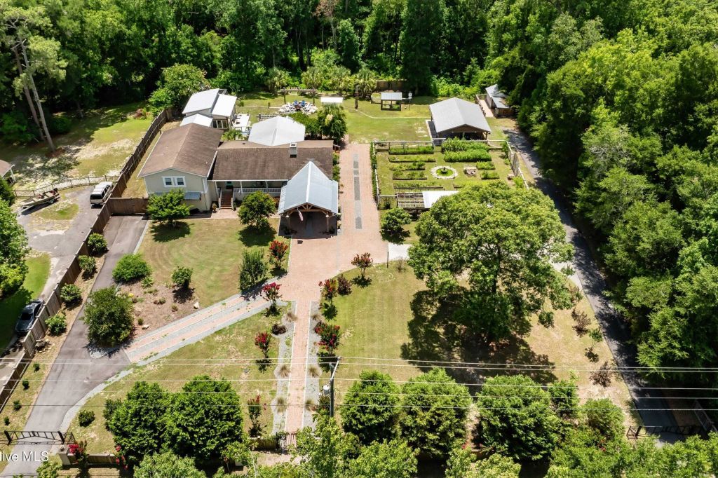 Property photo 3 of 31 <Alttext/>